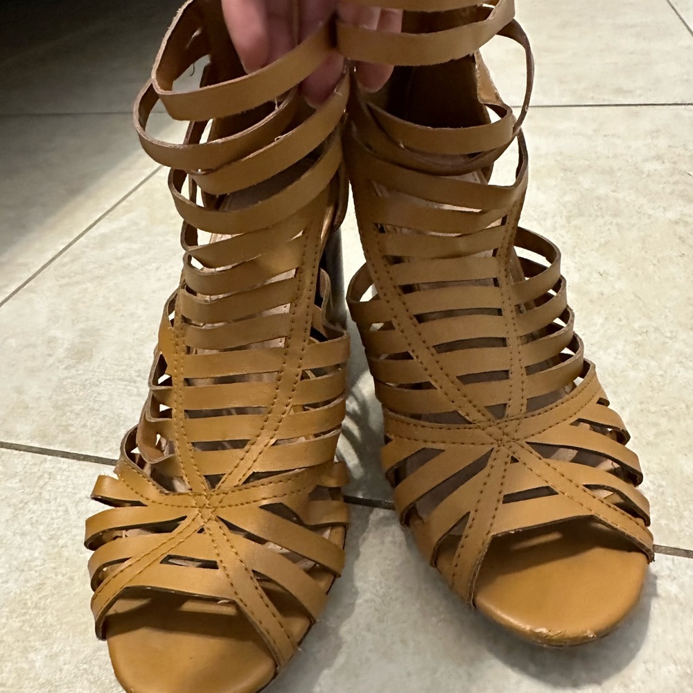 Tan heels
